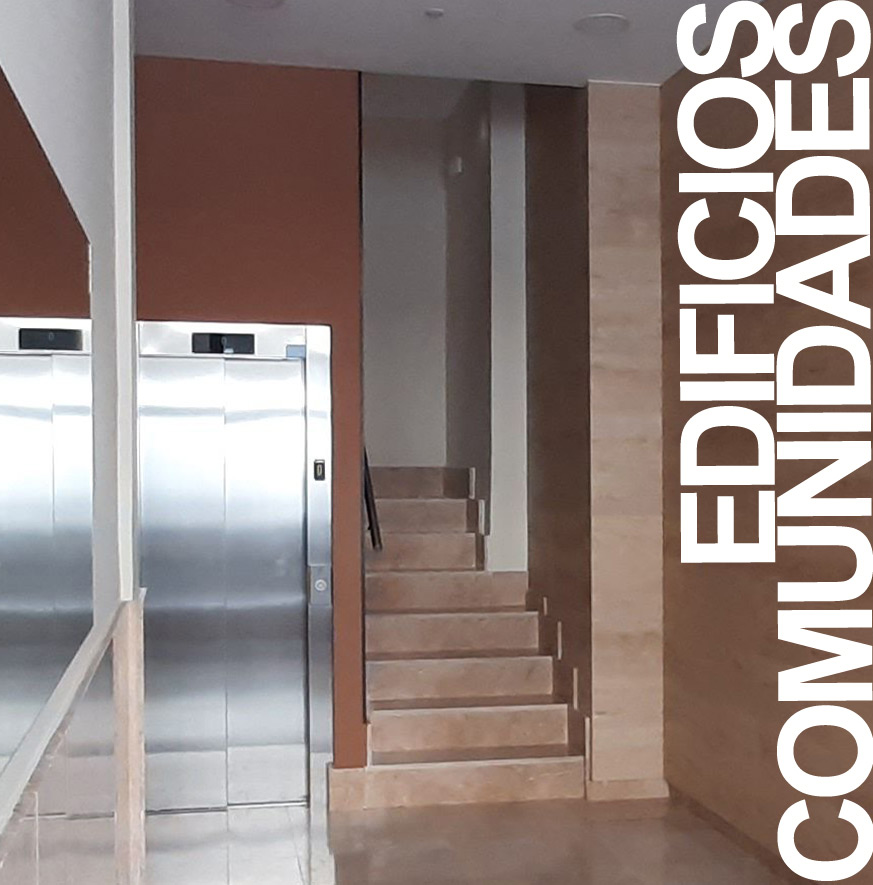 Rehabilitacin de edificio completo en Fresno de Rio Tirn. Montaje de ascensor, escaleras y portal.