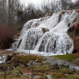 Escultura del Agua: Cascadas de Tubilla del Agua